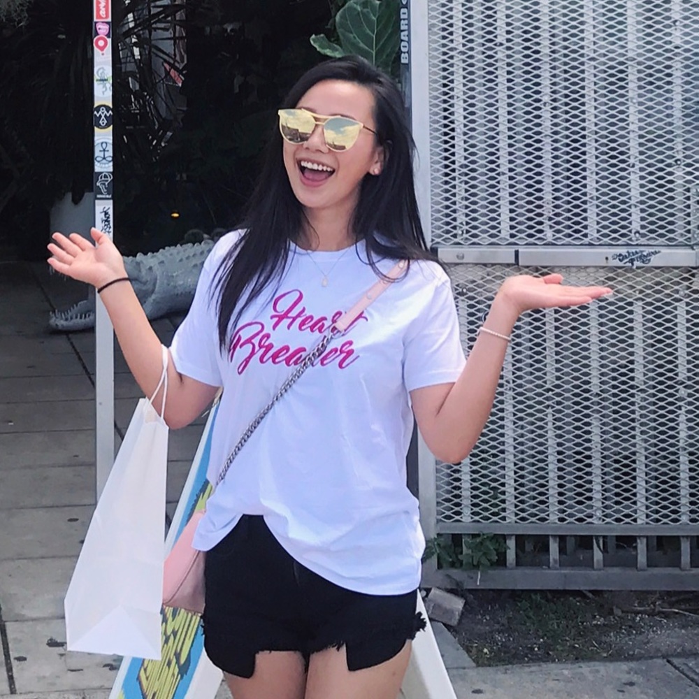 🌺 Heart Breaker embroiled T shirt - Picture 2 of 4
